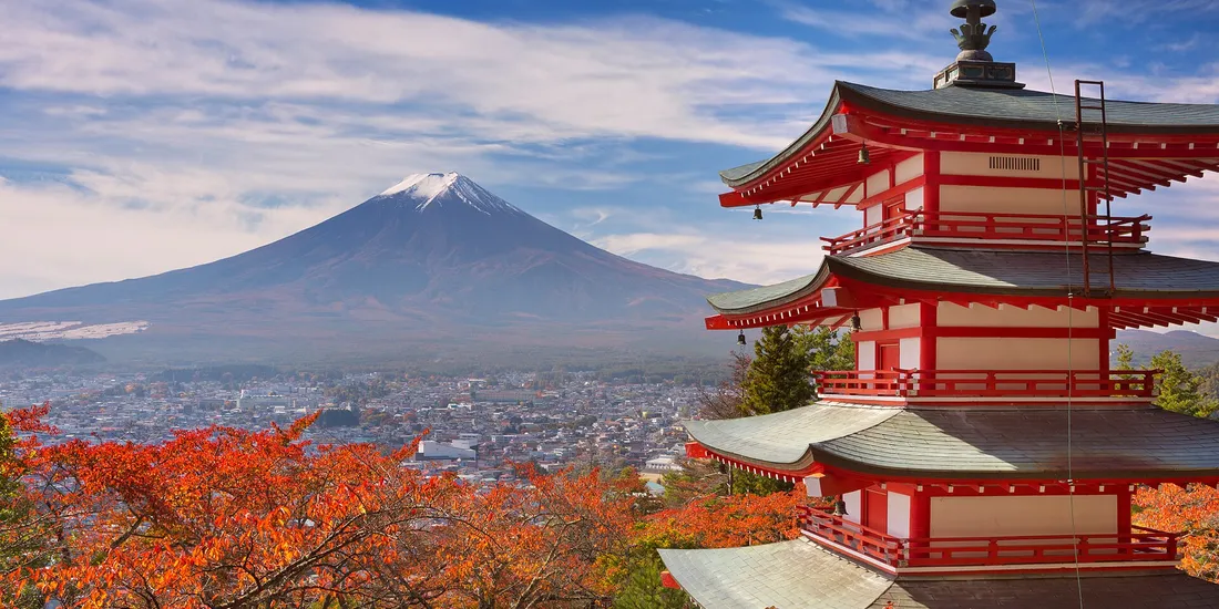 La pagode Chureito et le mont Fuji en automne